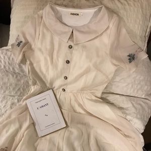White Embroidered Floral Collar Dress